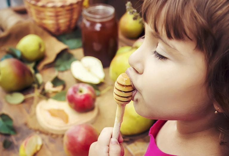 Honey benefits and precautions in children